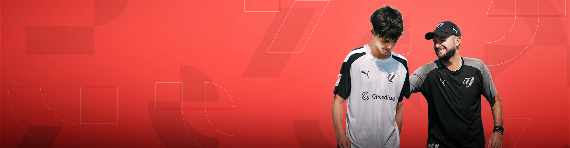 You can find the best football coach in Dubai at LaLiga Academy Dubai in Dubai Sports City (2)